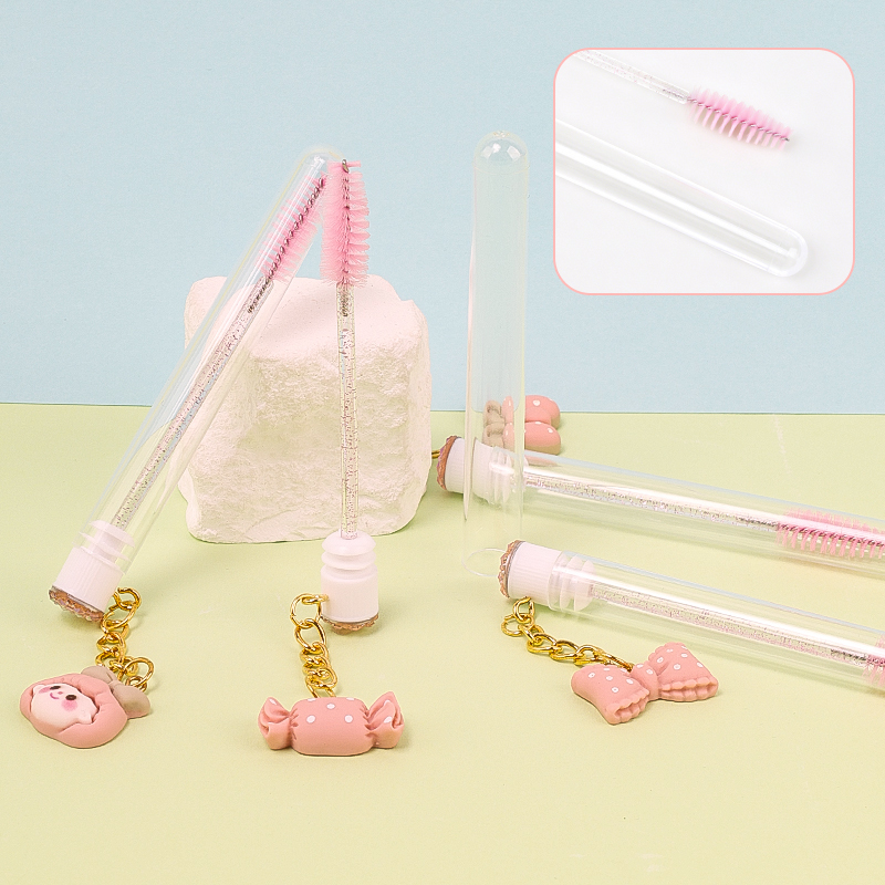 Rosa Mascara-Bürstchen als Nie – Eyelash Extension Cleaning Bewertung und Preis